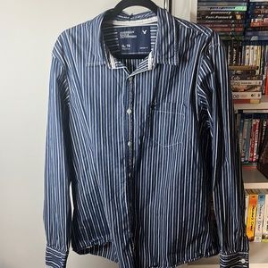 Vintage Fit XL AEO Button Shirt